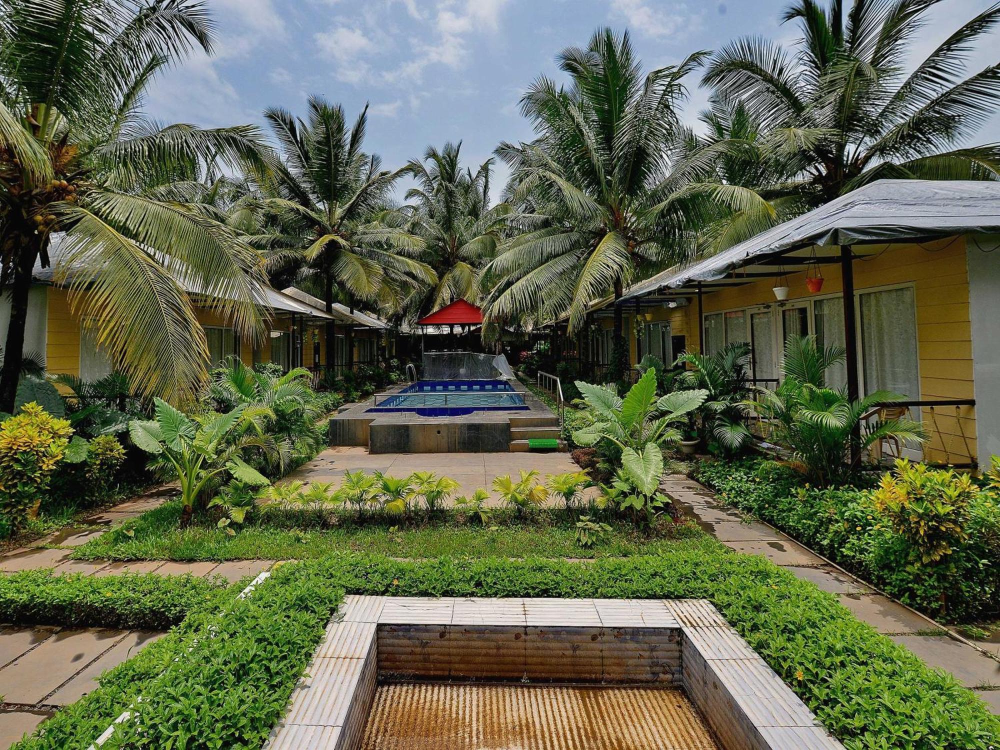 Collection O Retreat Morjim Resort Exterior foto