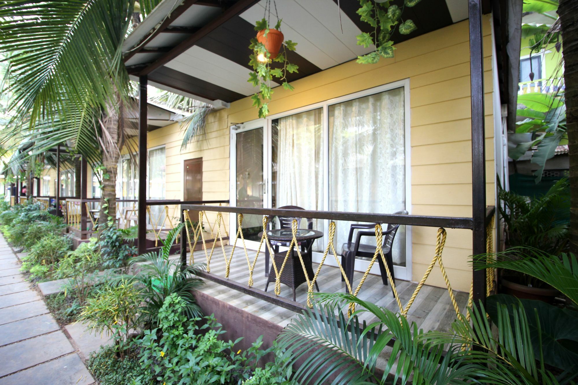 Collection O Retreat Morjim Resort Exterior foto